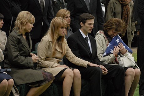 La famille Saracen avec Julie au funérailles de Henry Saracen